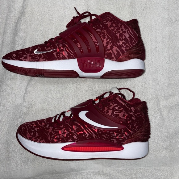 Nike KD 14 Team Red Promo - men’s size 14 basketball shoe brand new WITHOUT BOX